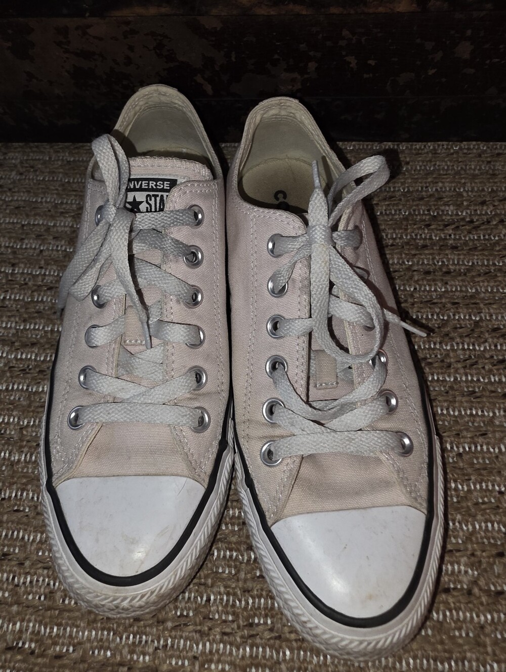 Pale Pink Converse Womens 8. Mens 6